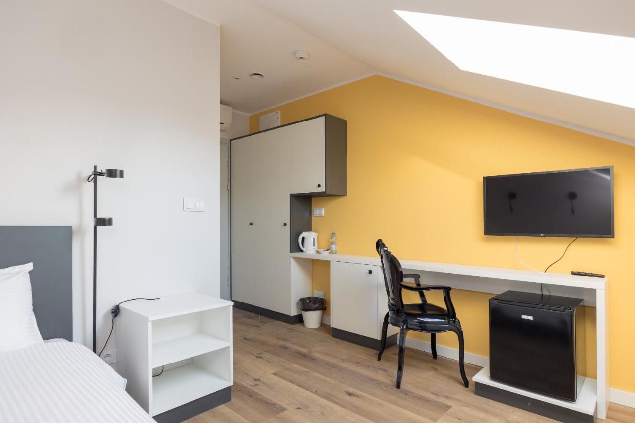 Ae Hostel Nowy Swiat Warschau Buitenkant foto